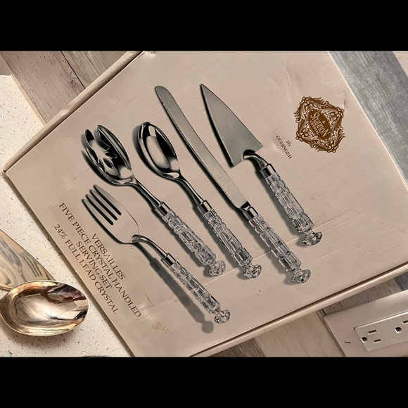 Cristal and silver 💖💖Beautiful real crystal and silver coated. - Picture 6 of 8